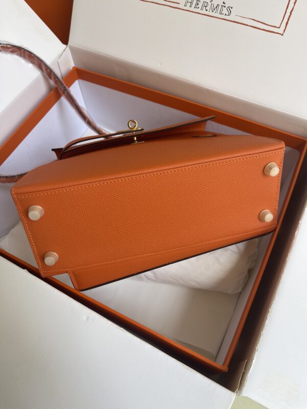 Hermes Kelly Pochette Handbag - Orange - Image 2