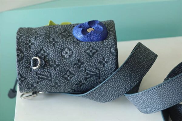 Louis Vuitton Retro Cruiser Handbag - Blue - Image 4