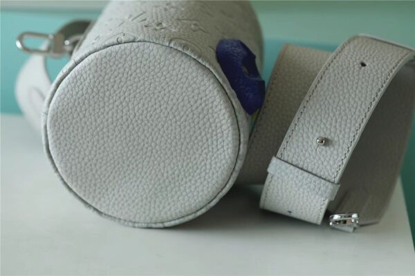 Louis Vuitton Retro Cruiser Handbag - Gray - Image 3