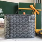 Goyard Muse Cosmetic Bag - Gray - Image 4