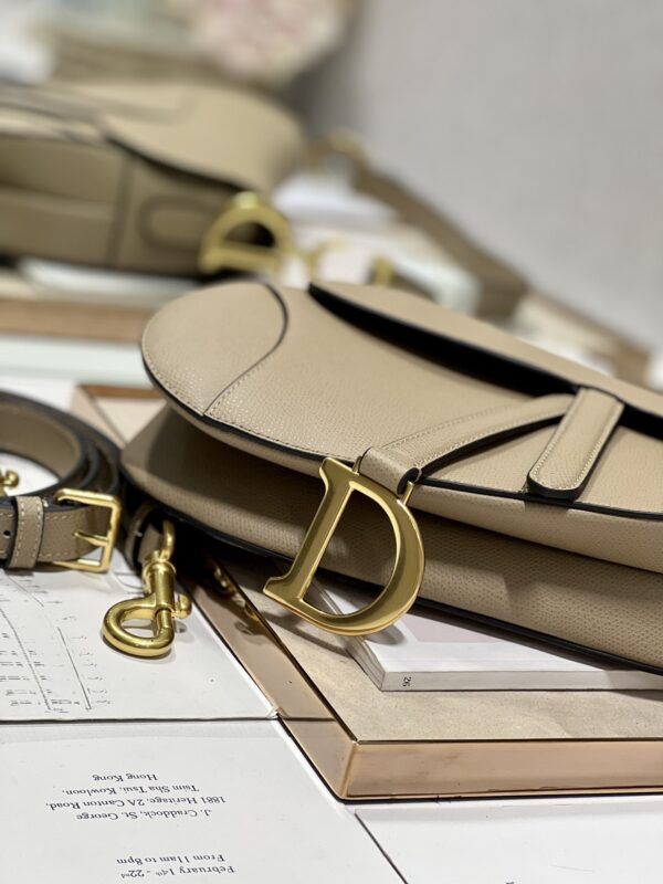 Dior Large Saddle Handbag - Hazelnut - Image 5