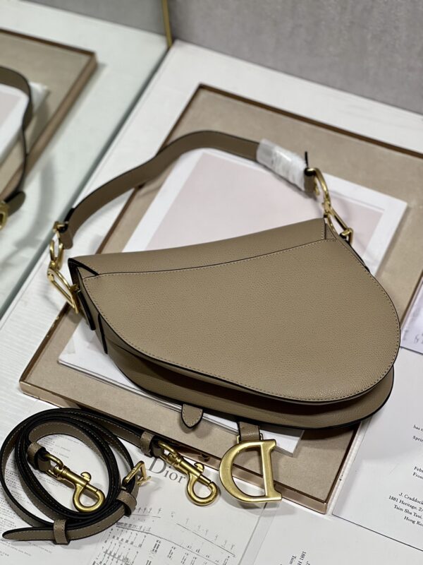 Dior Large Saddle Handbag - Hazelnut - Image 2