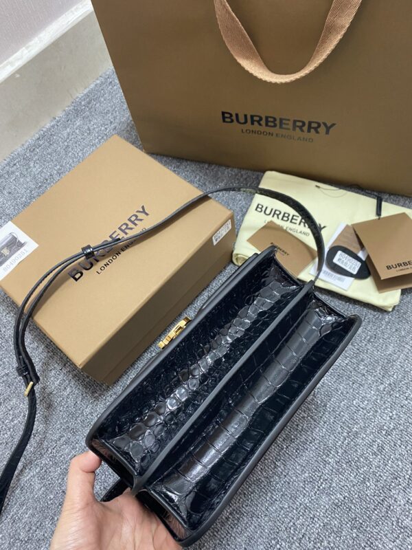 Burberry Crocodile Texture Logo Lock bag - Black - Image 2