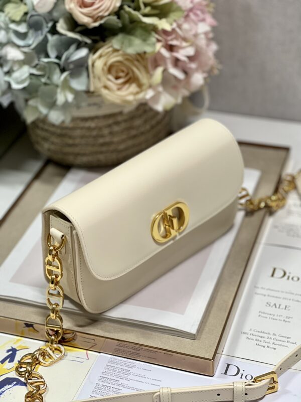Dior Montaigne Avenue Enamel Chain Handbag -  White - Image 5