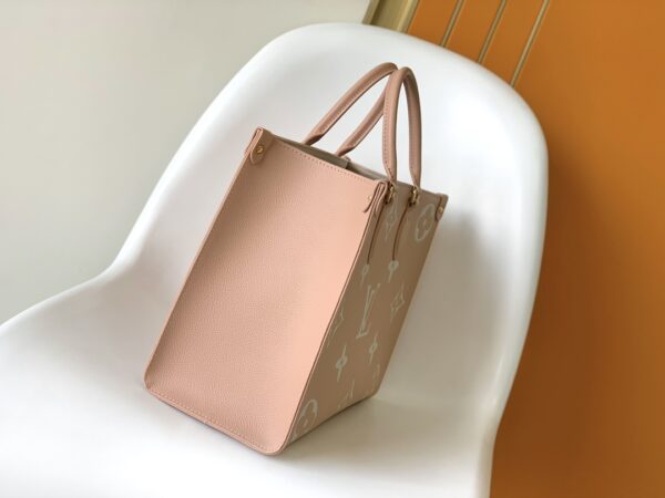 Louis Vuitton ONTHEGO Medium Handbag - Pink - Image 3