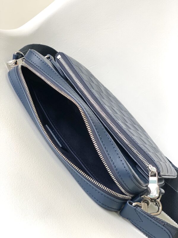 Louis Vuitton Men’s TRIO Messenger Bag – Dark Blue - Image 2