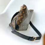 Louis Vuitton Odeon Medium Monogram Canvas Handbag - Image 2