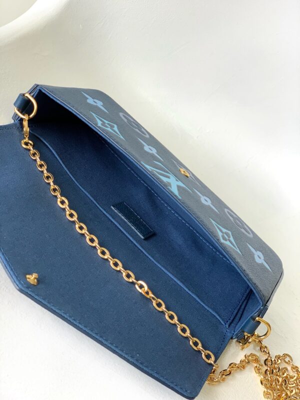 Louis Vuitton Pochette Félicie Chain Bag - Blue - Image 2