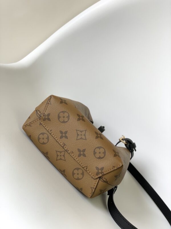 Louis Vuitton Monogram Mini Bucket Handbag - Image 3