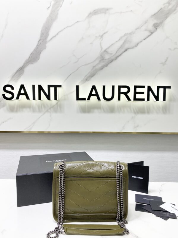 YSL Saint Laurent's Niki's Small Handbag - Oilve Green - Image 5