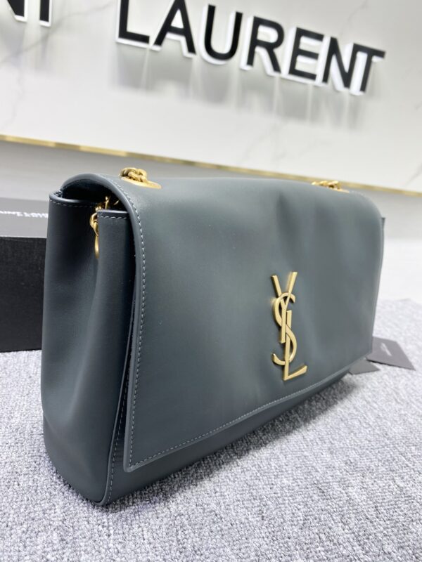 YSL Yves Saint Laurent Plain Chain Handbag - Sea Green - Image 4