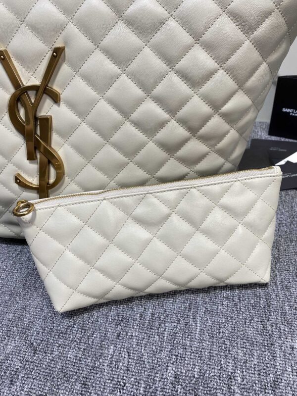YSL Yves Saint Laurent's High-Grade NAPPA Handbag - White - Image 3