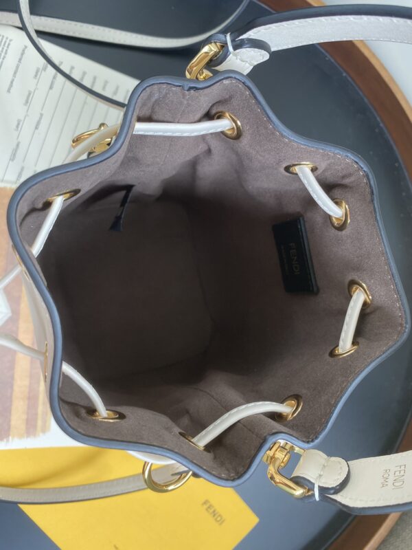 Fendi Mon Tresor Small Bucket Bag - White - Image 5