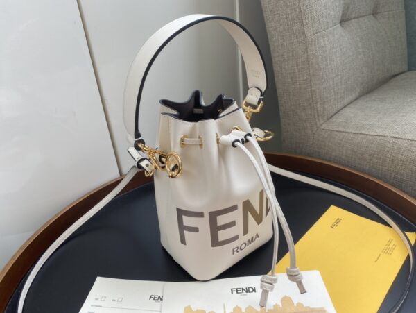 Fendi Mon Tresor Small Bucket Bag - White - Image 2