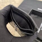 YSL Crocodile Pattern Quilted Card Holder - Black - Image 2