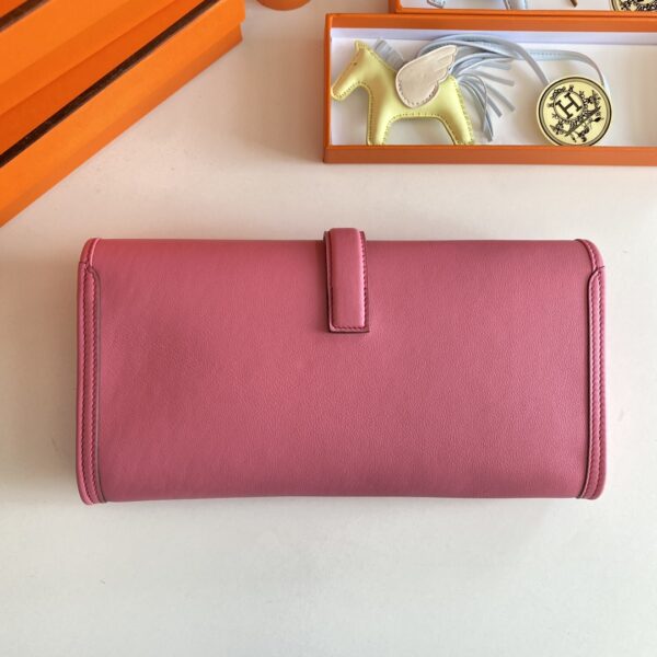 Hermes Jige Elan Clutch – Lipstick Powder - Image 4