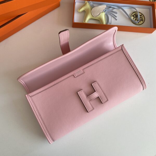 Hermes Jige Elan Clutch – 3Q Powder - Image 3