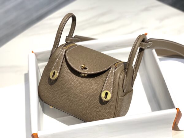 Hermes Mini Lindy Handbags - Elephant Gray - Image 4