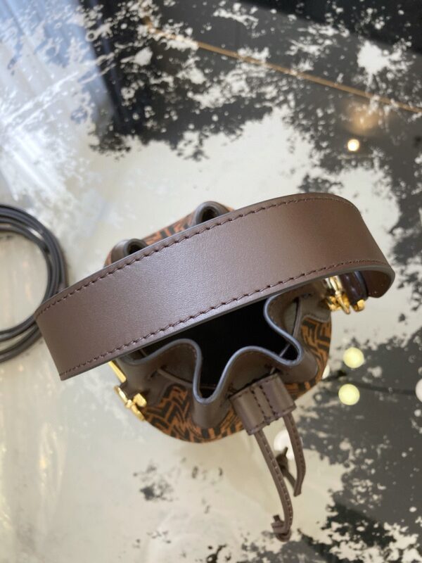 Fendi Suede Small Bucket Handbag - Image 5