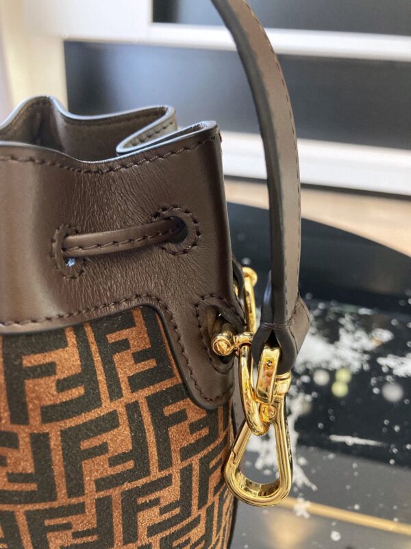 Fendi Suede Small Bucket Handbag - Image 3