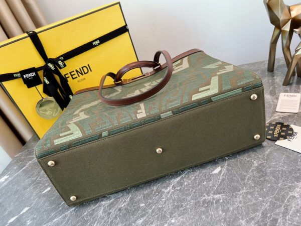 Fendi Logo Tote Bag - Army Green - Image 2