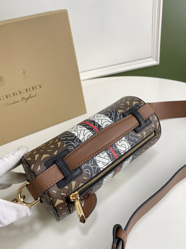 Burberry Cylindrical Barel Bag - Image 3