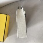 Fendi Roma Print Clutch Bag - White - Image 5