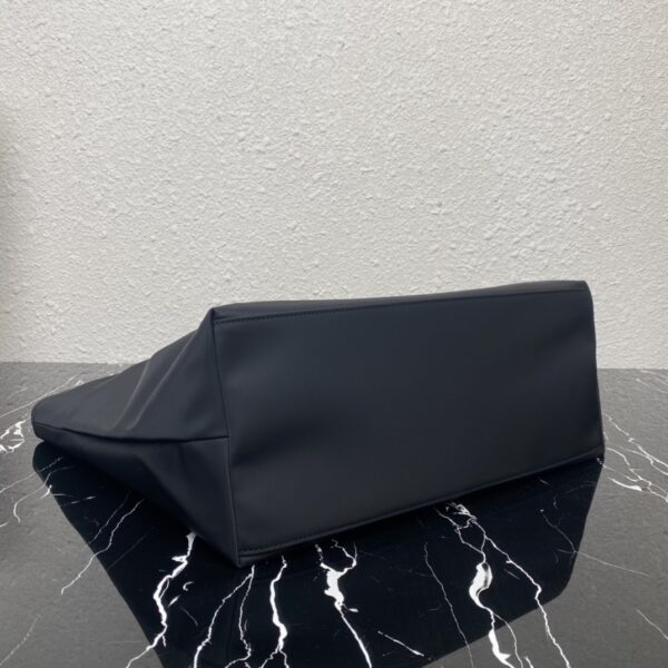 Prada Traditional Tote Bag - Black - Image 3