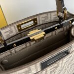Fendi Peekaboo's Handbag - Image 4