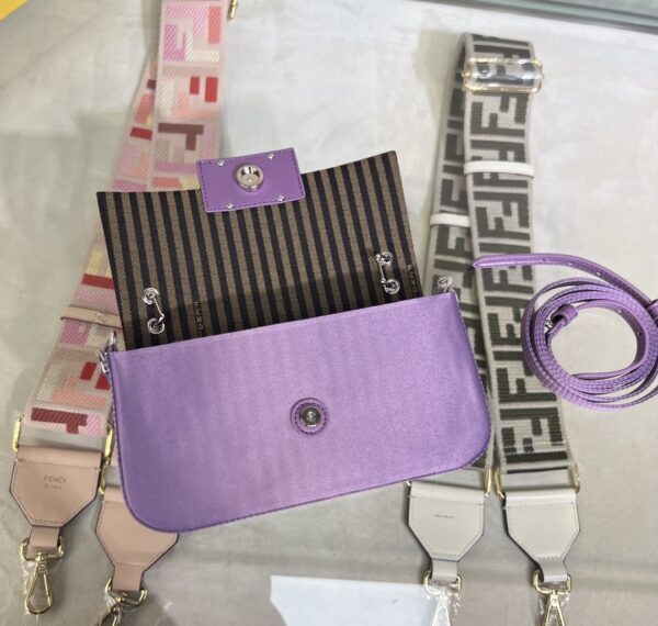 Fendi Baguette Smartphone Bag - Light Purple - Image 3