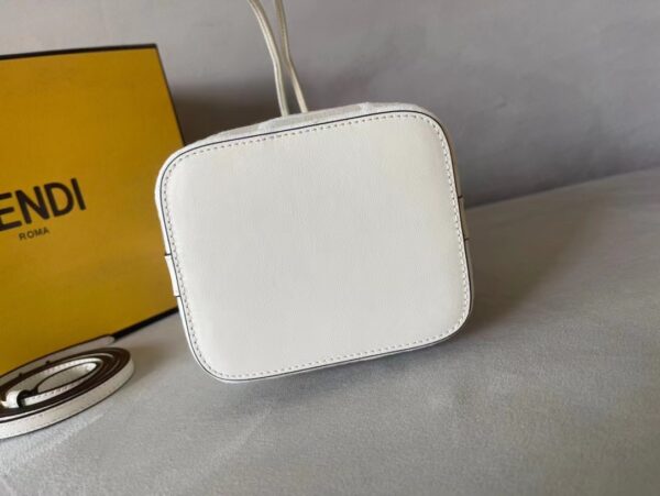 Fendi Mon Tresor Small Bucket Bag - White - Image 5
