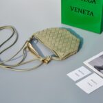 Bottega Veneta Women Intrecciato Bag - Light Green - Image 5