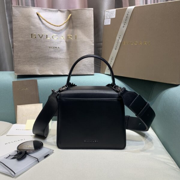 Bulgari Maxi Chain Magenta Spinel Purple Lambskin Handbag - Black - Image 4