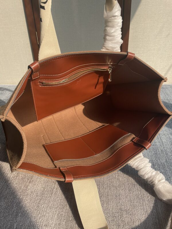 Chloe Woody Large Tote Bag - Brown - Image 2