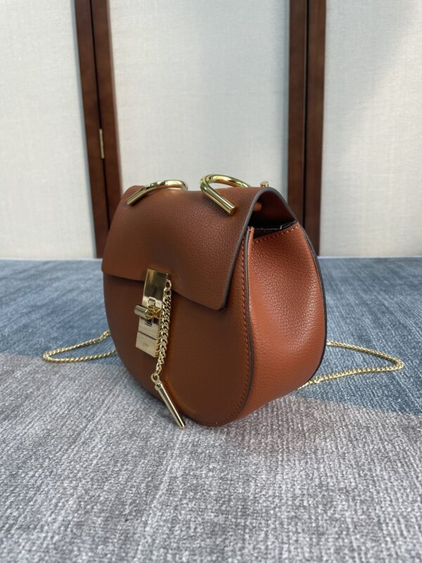 Chloe Mini Drew Piggy Bag - Brown - Image 5