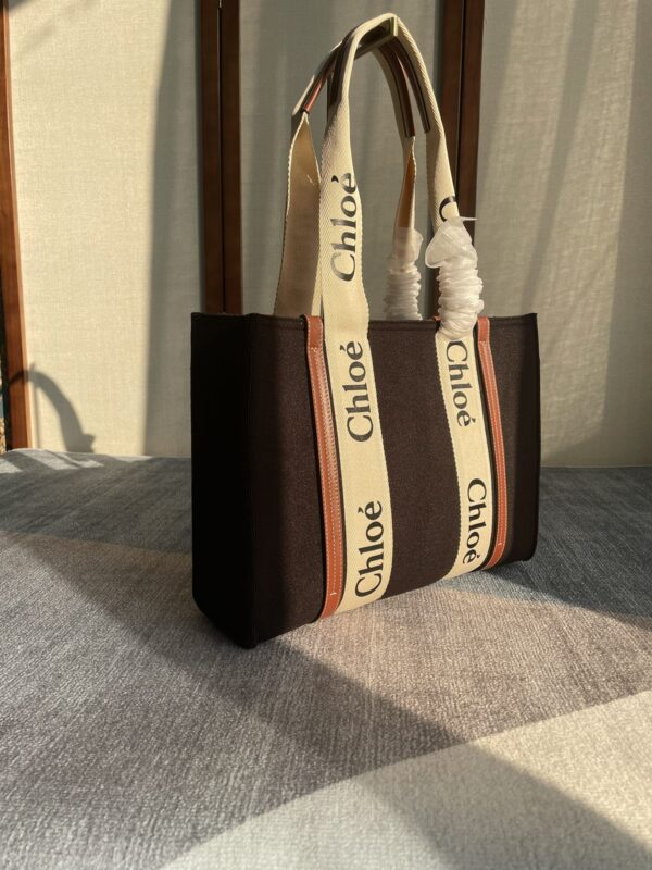 Chloe Woody Medium Tote Bag - Brown - Image 5