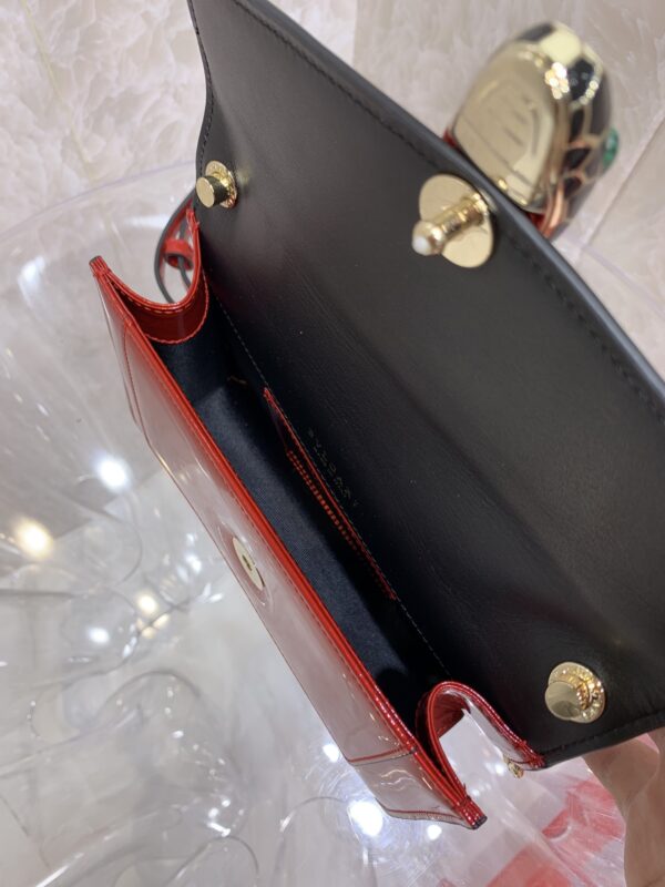 Bulgari Single Layer Single Chain Handbag - Red - Image 2