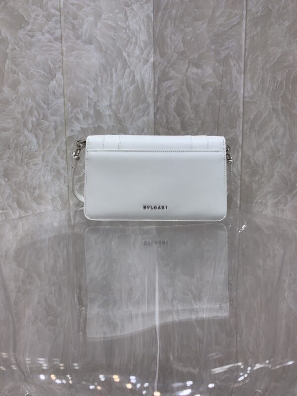 Bulgari Serpenti Forever East-West Small Shoulder Bag - White - Image 4