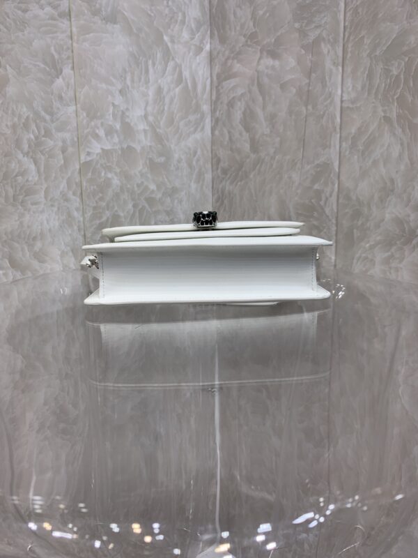 Bulgari Serpenti Forever East-West Small Shoulder Bag - White - Image 3