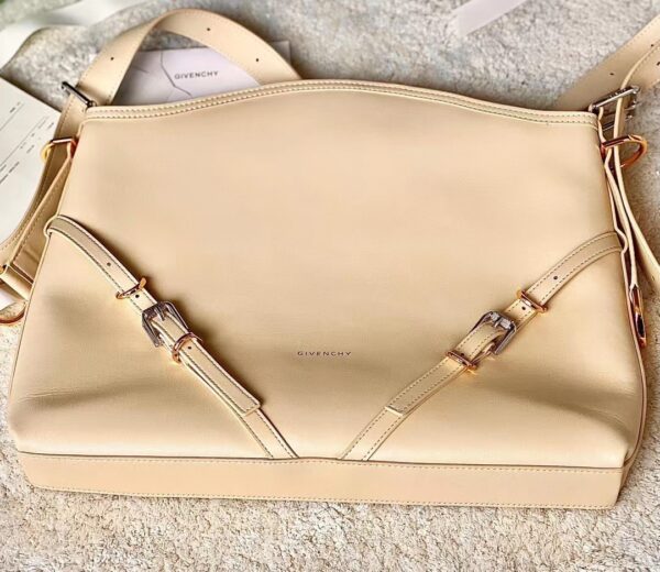 Givenchy Voyou Medium Underarm Bag - Cream - Image 3