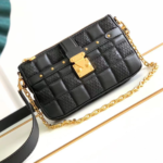Louis Vuitton Pochette Troca Handbag - Black