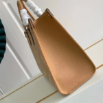 Louis Vuitton  Onthego Medium Handbag- Cream - Image 2