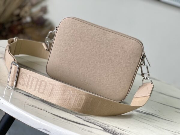 Louis Vuitton Fastline Messenger Bag - Image 2