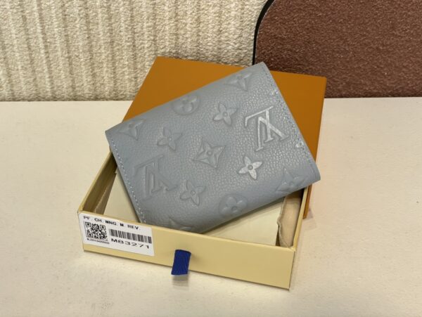 Louis Vuitton Portefeuille Victorine Small Wallet - Image 4