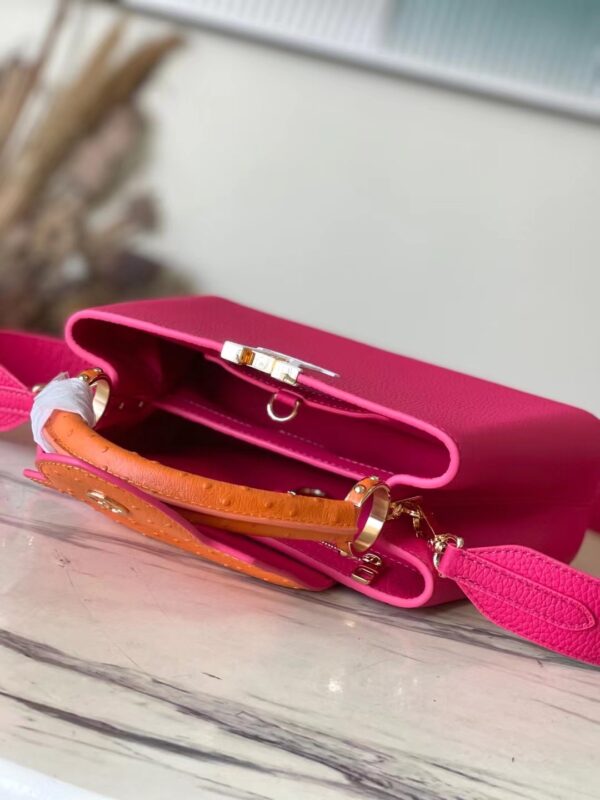 Louis Vuitton Capucines Taurillon Leather Medium Handbag - Pink - Image 2